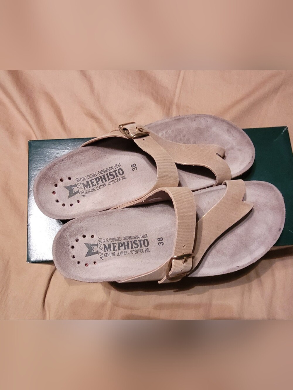 Mephisto Helen Sandals - Picture 4 of 5